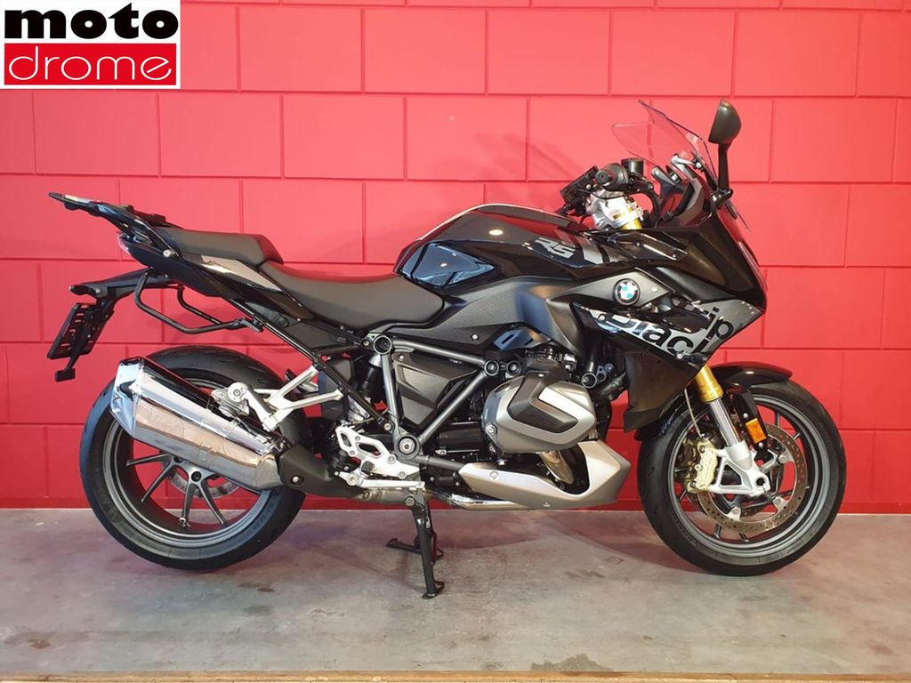 BMW R 1250 RS TRIPLE BLACK | BTW MOTOR