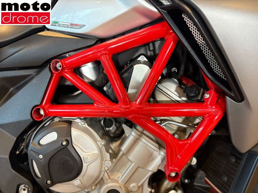 Foto 13 - MV Agusta TURISMO VELOCE 800 | GARANTIE