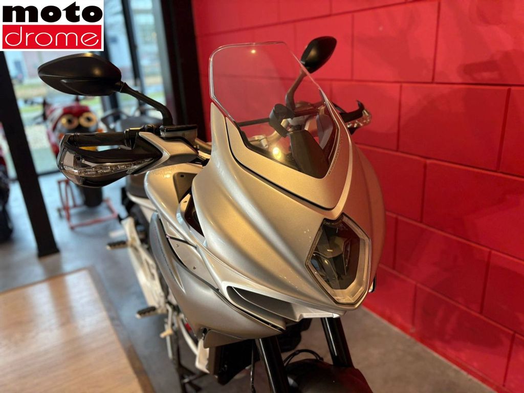 Foto 18 - MV Agusta TURISMO VELOCE 800 | GARANTIE