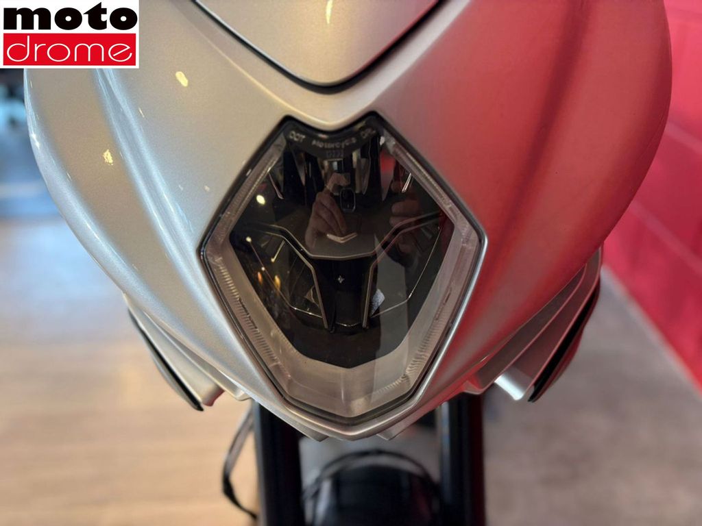 Foto 19 - MV Agusta TURISMO VELOCE 800 | GARANTIE