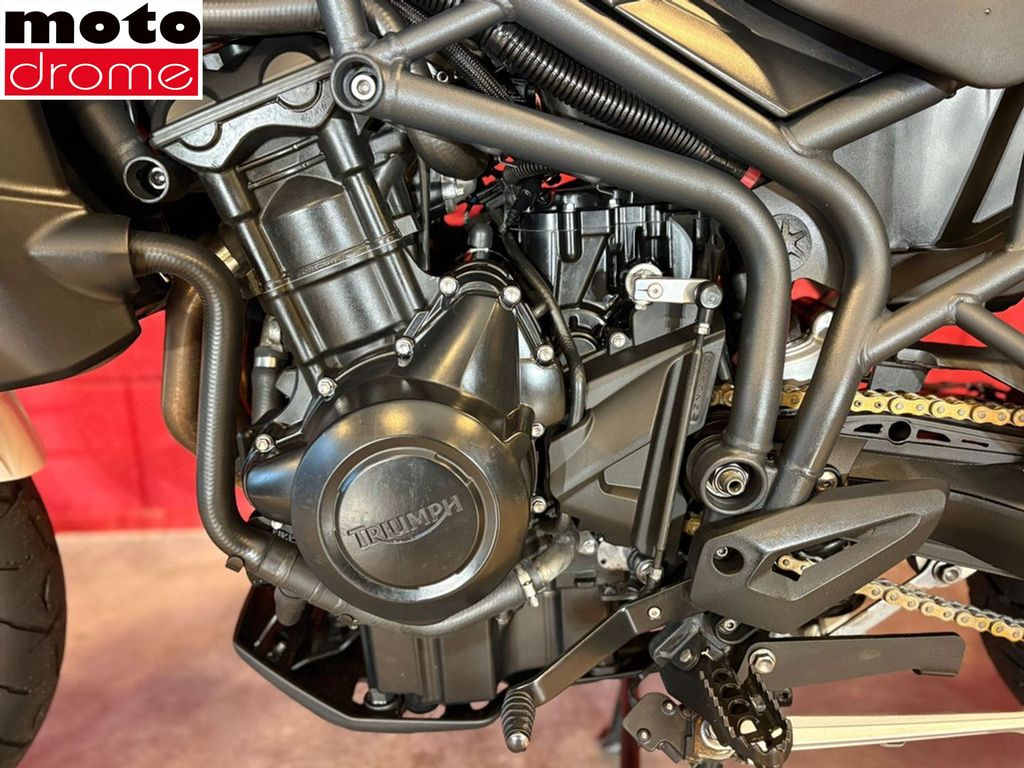 Foto 16 - Triumph TIGER 800 | GARANTIE