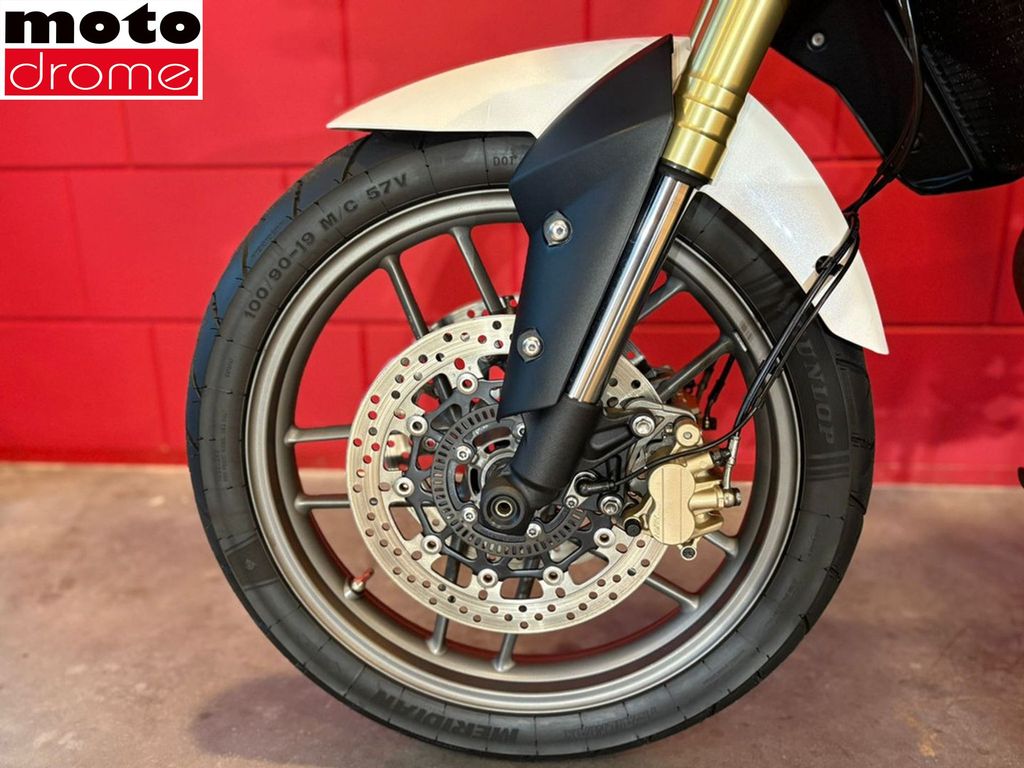 Foto 17 - Triumph TIGER 800 | GARANTIE