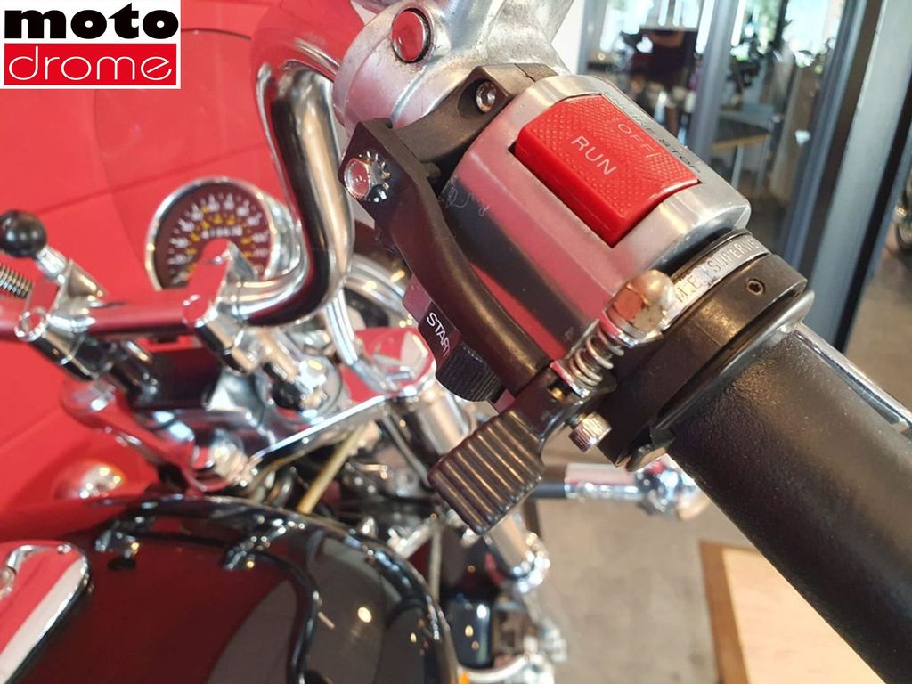 Foto 10 - Suzuki VS 1400, ZEER NETTE MOTOR