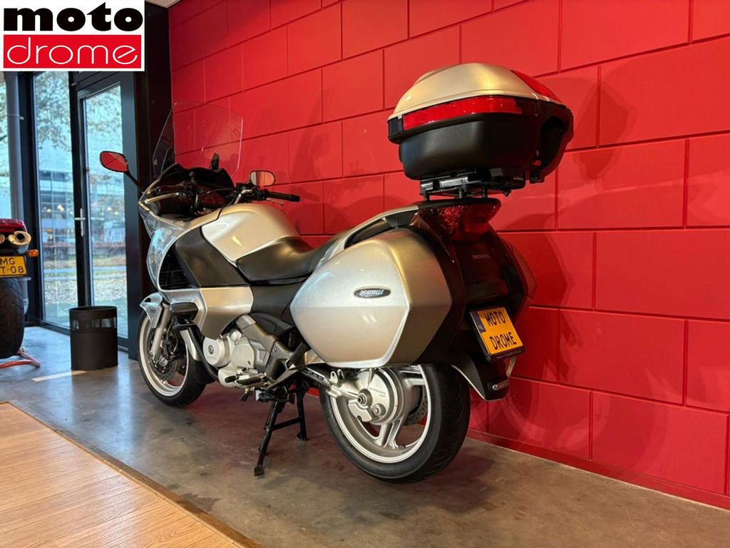 Foto 6 - Honda NT 700 VA DEAUVILLE | GARANTIE