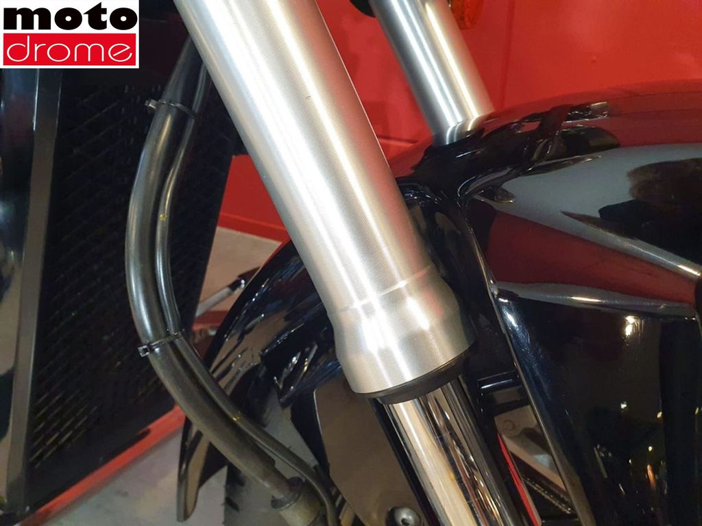 Foto 12 - Suzuki M 800 INTRUDER | 1E EIGENAAR