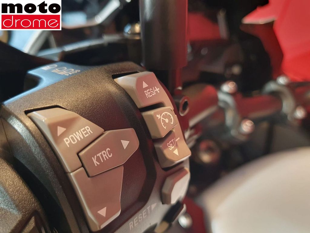 Foto 17 - Kawasaki VERSYS 1000 | GARANTIE | COMPLEET