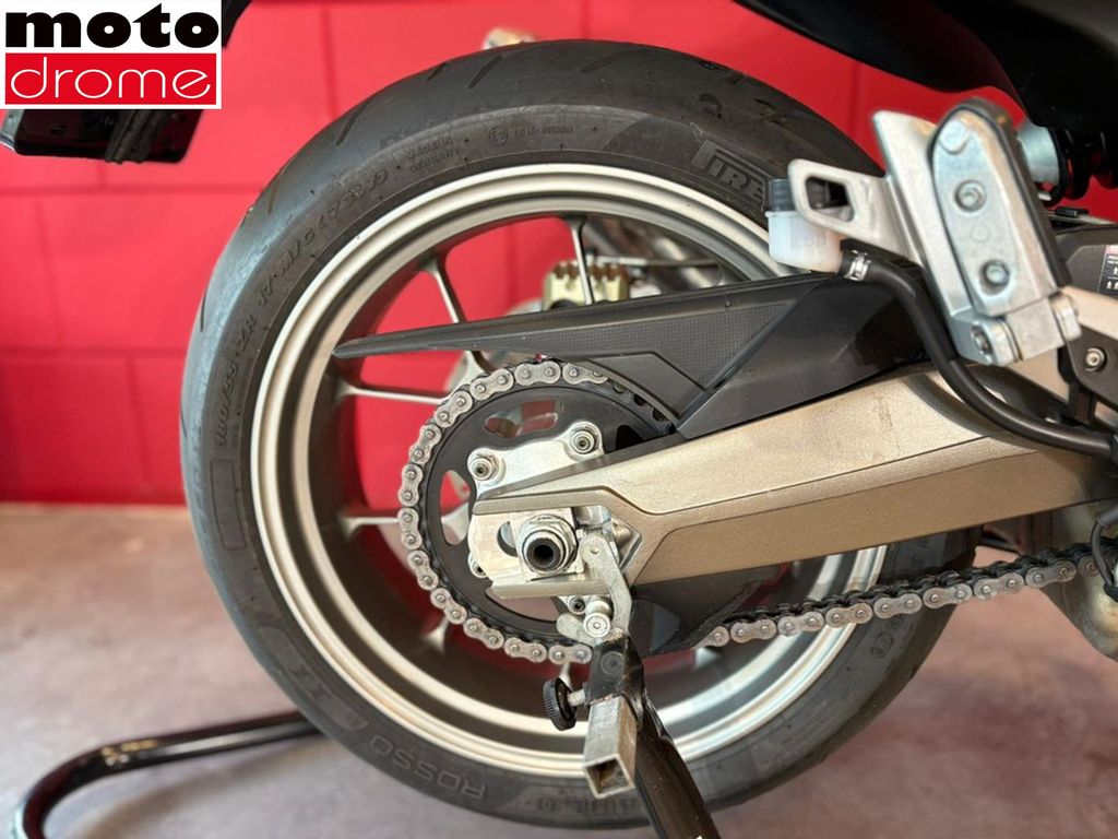 Foto 4 - Aprilia MANA 850