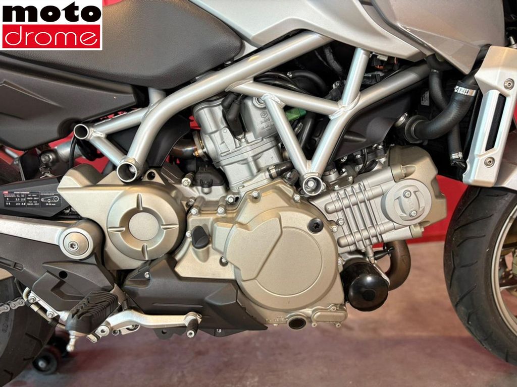 Foto 5 - Aprilia MANA 850