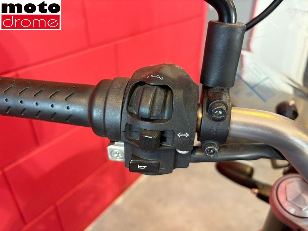 Foto 8 - Aprilia MANA 850 | AUTOMAAT