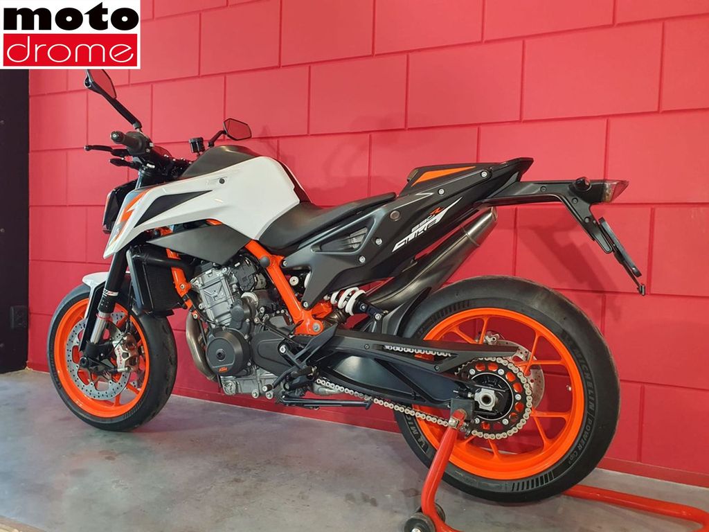 Foto 3 - KTM 890 DUKE R | BTW MOTOR | 1 EIGENAAR