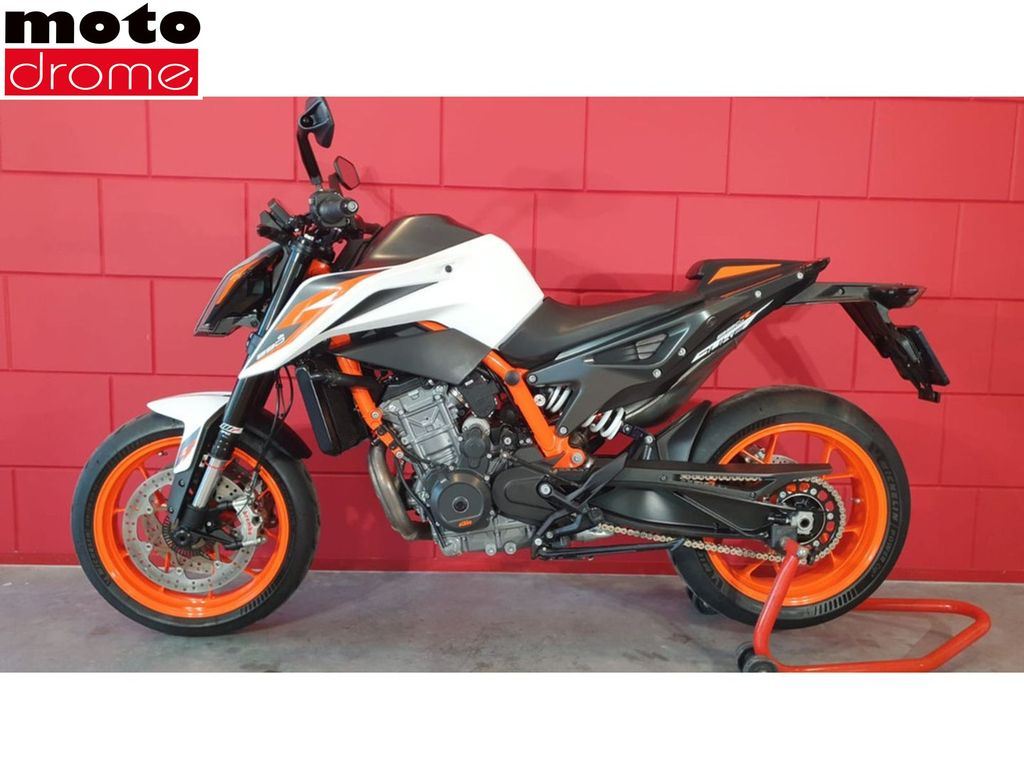 Foto 2 - KTM 890 DUKE R | BTW MOTOR | 1 EIGENAAR