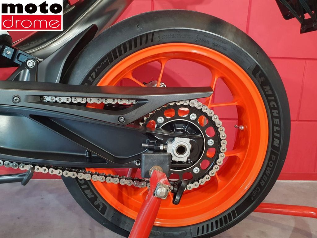 Foto 15 - KTM 890 DUKE R | BTW MOTOR | 1 EIGENAAR