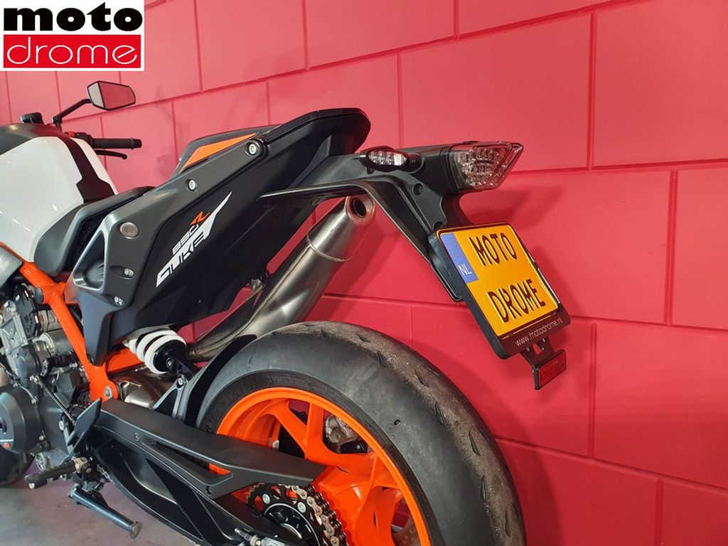 Foto 17 - KTM 890 DUKE R | BTW MOTOR | 1 EIGENAAR