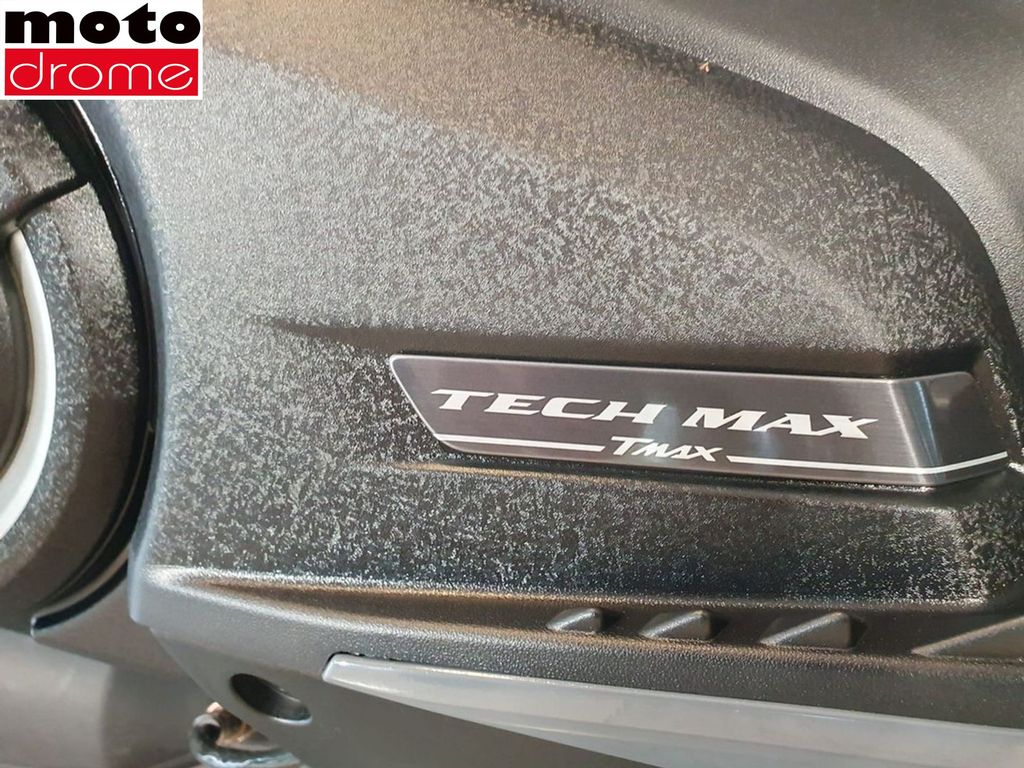 Foto 10 - Yamaha T-MAX TECH MAX 560 | 1E EIGENAAR