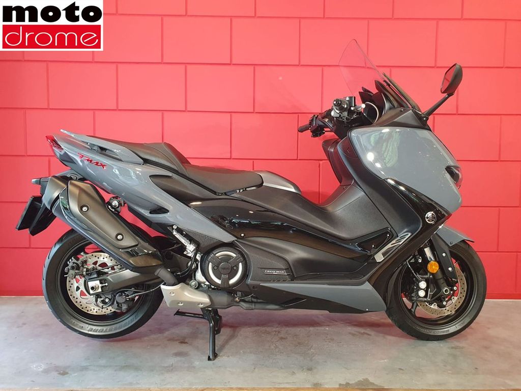 Yamaha T-MAX TECH MAX 560 | 1E EIGENAAR