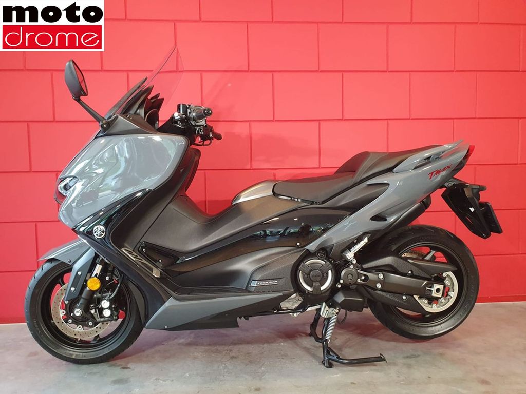 Foto 2 - Yamaha T-MAX TECH MAX 560 | 1E EIGENAAR